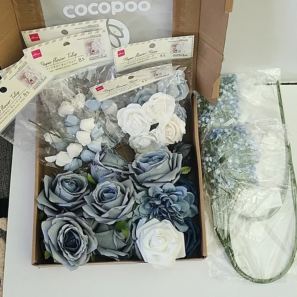 Forever Flowers bundle wedding roses and tulips - Picture 2 of 9